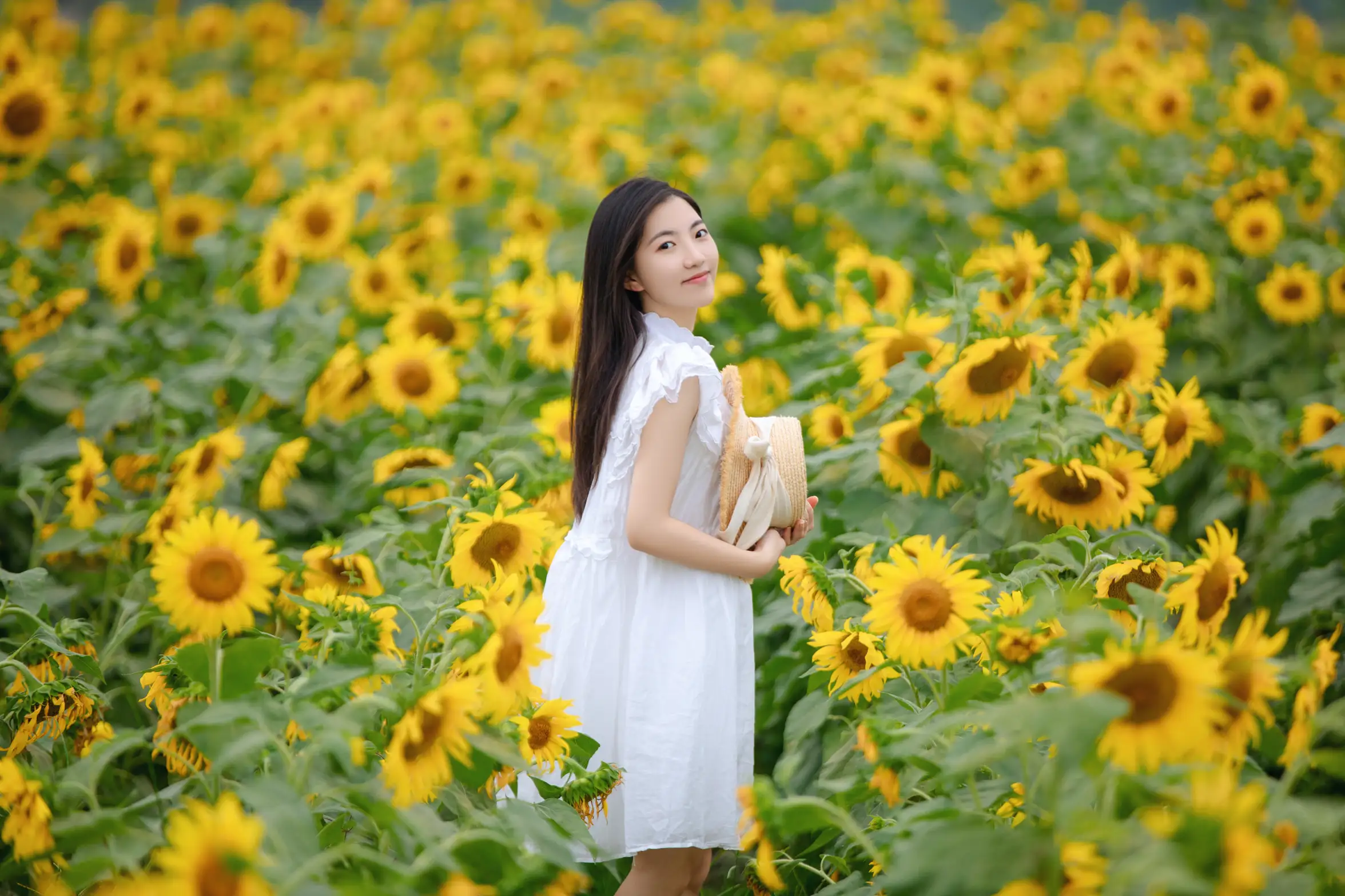 [YITUYU] 2022.08.22 Vol.1766 – Sunflower Girl chestnut#[22P]-5